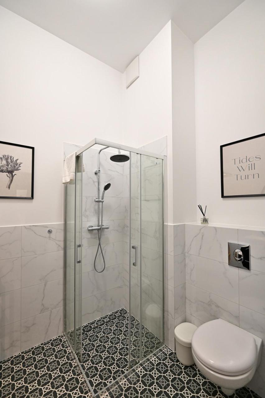 Live & Travel Apartments Waterlane Vintage Gdansk Exterior foto